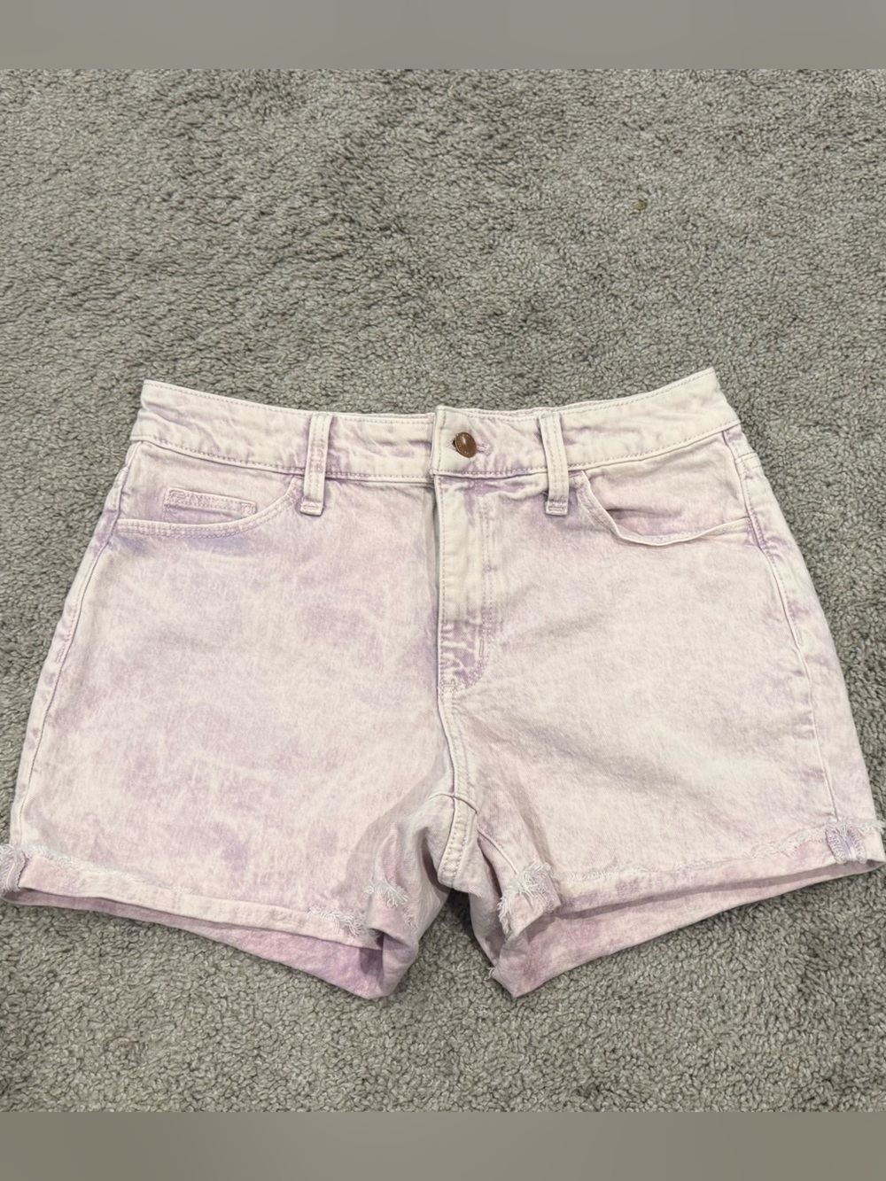 Universal Thread Lavender Denim High-Rise Women’s Shorts Size 6/28.